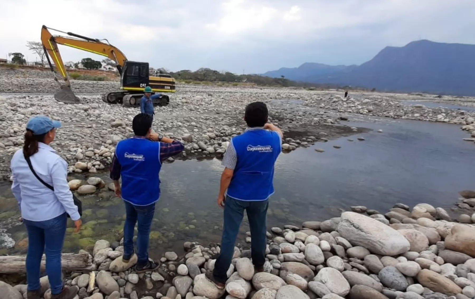 Corporinoquia cerró dos canales artificiales de captación de agua del río Cravo Sur en Yopal, los infractores podrían verse avocados a sanciones de hasta cinco mil salarios mínimos mensuales legales vigentes.